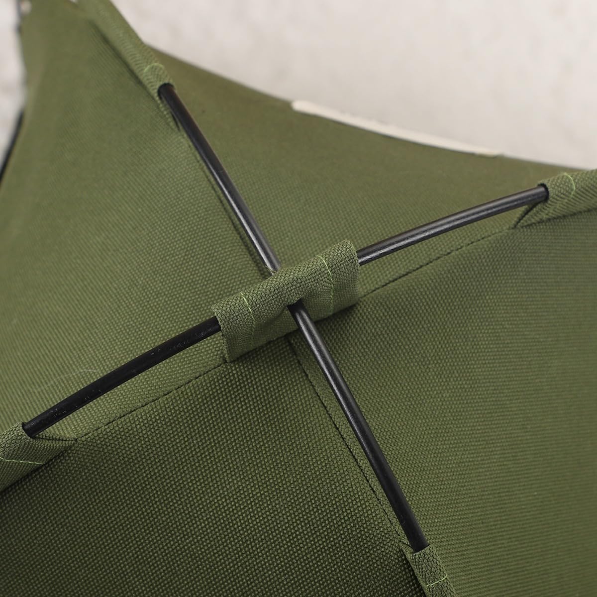 Cat Tent – Lightweight & Breathable Waterproof Shelter Designed for Indoor/Outdoor Adventures, Giving Your pet Safe Outdoor Exploration Joy. (Olive Drab, 15.7×15.7 in)