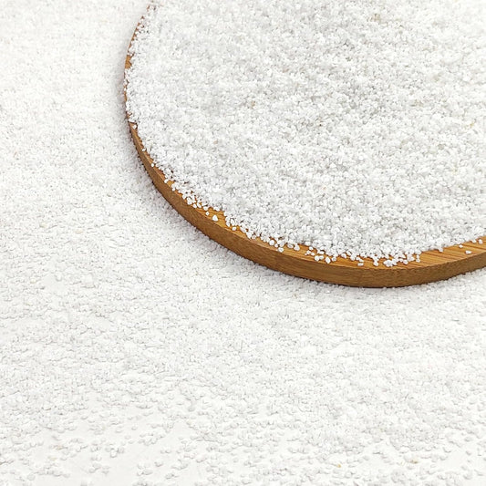 20 lbs Aquarium White Sand, 0.4-0.8 mm Mini Aquarium Gravel for Fish Tank. Decorative Sand for Fish Tank, Paintings, Plants Potted, Fire Pits, Candle, Vase and Crafts